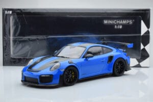Porsche 911 GT2 RS 991.2 Weissach Package Sininen Mustat Magnesiumvanteet Minichamps 1:18 153068316 Metalli — kuva 6 / 6