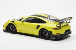 Porsche 911 991.2 GT2 RS Vaaleanvihreä Mustilla Magnesiumvanteilla Minichamps 1:18 155068300 Metalli — kuva 5 / 6