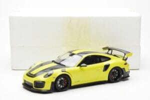 Porsche 911 991.2 GT2 RS Vaaleanvihreä Mustilla Magnesiumvanteilla Minichamps 1:18 155068300 Metalli — kuva 6 / 6