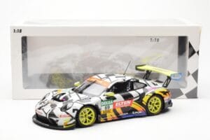 Porsche 911 991.2 GT3 R #69 Team Iron Force Racing Ring Police L. Luhr / M. Holzer ADAC GT Masters 2019 Minichamps 1:18 15319 — kuva 6 / 6