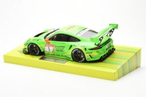 Porsche 911 991.2 GT3 R #1 Manthey Racing 24 Hours Nurburgring 2019 Minichamps 1:18 MG-M-911-19-1801 Metalli — kuva 5 / 6