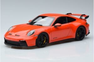 Porsche 911 992 GT3 Oranssi Norev 1:18 187300 Metalli