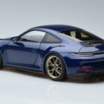 Porsche 911 992 GT3 Touring Package Sininen Metallic Norev 1:18 187302 Metalli - image 6 of 7