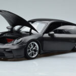 Porsche 911 992 GT3 Touring Package Harmaa Norev 1:18 - image 2 of 7