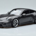 Porsche 911 992 GT3 Touring Package Harmaa Norev 1:18