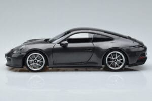 Porsche 911 992 GT3 Touring Package Harmaa Norev 1:18 187305 Metalli — kuva 4 / 7