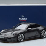 Porsche 911 992 GT3 Touring Package Harmaa Norev 1:18 - image 7 of 7