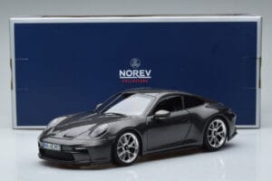 Porsche 911 992 GT3 Touring Package Harmaa Norev 1:18 187305 Metalli — kuva 7 / 7