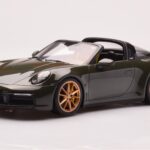 Porsche 911 992 Targa 4S Oliivinvihreä GT Spirit 1:18