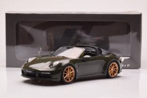 Porsche 911 992 Targa 4S Oliivinvihreä GT Spirit 1:18 GT438 Hartsi — kuva 6 / 6