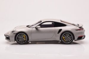 Porsche 911 992 Turbo S Crayon Harmaa GT Spirit 1:18 GT431 Hartsi — kuva 3 / 6