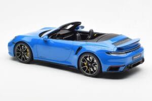 Porsche 911 992 Turbo S Shark Sininen GT Spirit 1:18 GT441 Hartsi — kuva 5 / 6