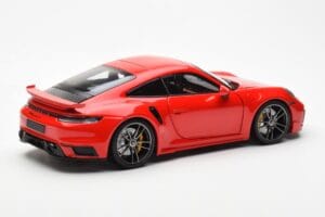 Porsche 911 992 Turbo S Sport Design Punainen Minichamps 1:18 113069078 Metalli — kuva 3 / 8