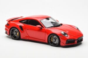 Porsche 911 992 Turbo S Sport Design Punainen Minichamps 1:18 113069078 Metalli — kuva 6 / 8