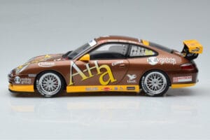 Porsche 911 996 GT3 Cup M. Marsh Carrera Cup Asia Winner 2004 AUTOart 1:18 80489 Metalli — kuva 4 / 7