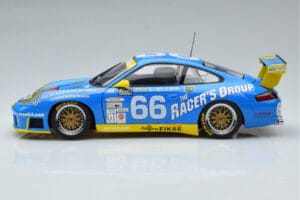 Porsche 911 996 GT3 R #6 24 Hours of Daytona GT Class Winner 2002 AUTOart 1:18 80273 Metalli — kuva 4 / 7