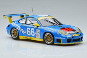 Porsche 911 996 GT3 R #6 24 Hours of Daytona GT Class Winner 2002 AUTOart 1:18 80273 Metalli — kuva 5 / 7