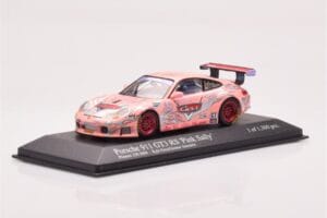 Porsche 911 996 GT3 RS Pink Sally #45 Petty / Jeanette Phoenix 250 2004 Minichamps 1:43 400046945 Metalli — kuva 2 / 4