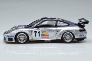 Porsche 911 996 GT3 RSR #71 A. Job 2005 AUTOart 1:18 80583 Metalli — kuva 4 / 7
