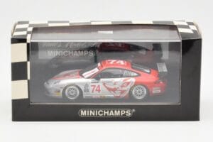 Porsche 911 996 GT3 RSR Flying Lizard #74 M. Rockenfeller / D. Cunningham / S. Neiman / J. Pechnik / J. Van Overbeek Rolex 24 — kuva 4 / 4