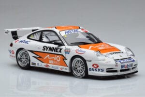 Porsche 911 996 GT3 R #1 C. Kwan Carrera Cup Asia 2004 AUTOart 1:18 80487 Metalli — kuva 5 / 7