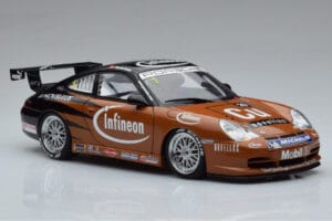 Porsche 911 996 GT3 R #2 S. Miau Carrera Cup Asia 2004 AUTOart 1:18 80488 Metalli — kuva 5 / 7