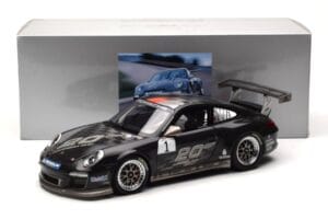 Porsche 911 997 GT3 Cup #1 20th Anniversary Carrera Cup 2010 Minichamps 1:18 WAP0210090B Metalli — kuva 8 / 8