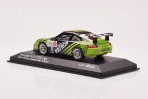 Porsche 911 997 GT3 Cup #8 E. Brown IMSA GT3 Challenge 2009 Minichamps 1:43 400096708 Metalli — kuva 3 / 4