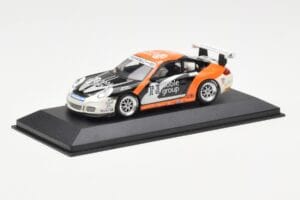 Porsche 911 997 GT3 Cup Noble Group #9 R. Meins Carrera Cup Asia Macau 2007 Minichamps 1:43 400076419 Metalli — kuva 2 / 4