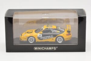 Porsche 911 997 GT3 Cup Tolimit Motorsport #39 Menzel Porsche Supercup 2007 Minichamps 1:43 400066439 Metalli — kuva 4 / 4