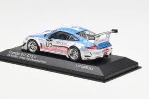 Porsche 911 997 GT3 R Cybernet #123 Fumal / Thiry / Rosenlad / Lefort 24 Hours of Spa 2011 Minichamps 1:43 400118923 Metalli — kuva 3 / 4