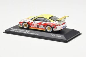 Porsche 911 997 GT3 RSR #31 J. Bergmeister / P. Long / L. Luhr 12 Hours of Sebring Class Winners 2005 Minichamps 1:43 4000564 — kuva 3 / 4
