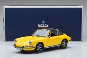 Porsche 911 E Targa Norev 1:18 187643 Metalli — kuva 7 / 7
