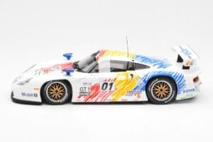 Porsche 911 GT1 #1 A. McNish / R. Sullivan / U. Alzen Rohr Motorsport Daytona 24 Hours 1998 UT Models 1:18 39611 Metalli — kuva 3 / 6