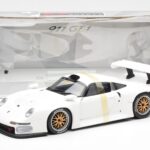Porsche 911 GT1 Valkoinen UT Models 1:18 - image 6 of 6