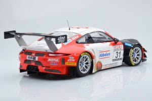 Porsche 911 GT3 R Frikadelli Racing Team #31 M. Arnold / I. Fernandez Winners VLN Round 3 2018 Minichamps 1:18 153186991 Meta — kuva 2 / 6