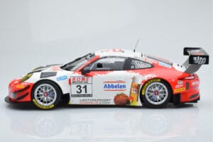Porsche 911 GT3 R Frikadelli Racing Team #31 M. Arnold / I. Fernandez Winners VLN Round 3 2018 Minichamps 1:18 153186991 Meta — kuva 3 / 6