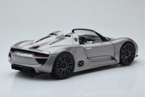 Porsche 918 Spyder Prototyyppi Harmaa Metallic Minichamps 1:18 110060030 Metalli — kuva 3 / 7