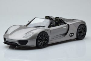 Porsche 918 Spyder Prototyyppi Harmaa Metallic Minichamps 1:18