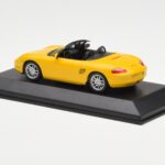 Porsche Boxster 986 Keltainen Minichamps 1:43 - image 3 of 4