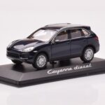 Porsche Cayenne 9PA Diesel Tummansininen Minichamps 1:43 - image 2 of 4