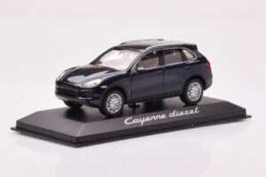 Porsche Cayenne 9PA Diesel Tummansininen Minichamps 1:43 WAP0200030B Metalli — kuva 2 / 4