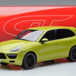Porsche Cayenne GTS 92A Peridot Vihreä GT Spirit 1:18 - image 6 of 6