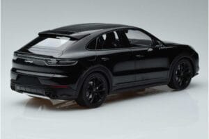 Porsche Cayenne E3 S Coupe Minichamps 1:18 187673 Metalli — kuva 2 / 6