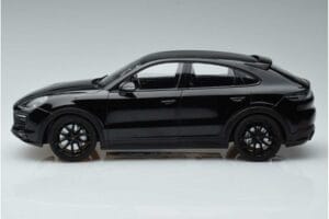 Porsche Cayenne E3 S Coupe Minichamps 1:18 187673 Metalli — kuva 3 / 6