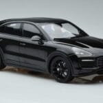 Porsche Cayenne E3 S Coupe Minichamps 1:18 187673 Metalli - image 4 of 6