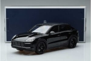 Porsche Cayenne E3 S Coupe Minichamps 1:18 187673 Metalli — kuva 6 / 6