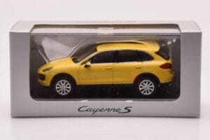 Porsche Cayenne 92A Hiekankeltainen Minichamps 1:43 WAP0200060B Metalli — kuva 4 / 4