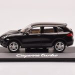 Porsche Cayenne 92A Turbo Musta Minichamps 1:43