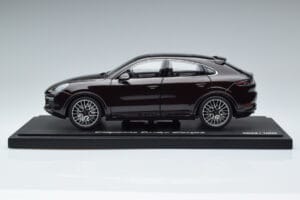 Porsche Cayenne Turbo Coupe Mahonki Norev 1:18 WAP0213190K Metalli — kuva 4 / 8